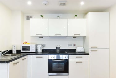1 bed flat, Central Place, Netherthorpe, Sheffield, S37BY - Image 3